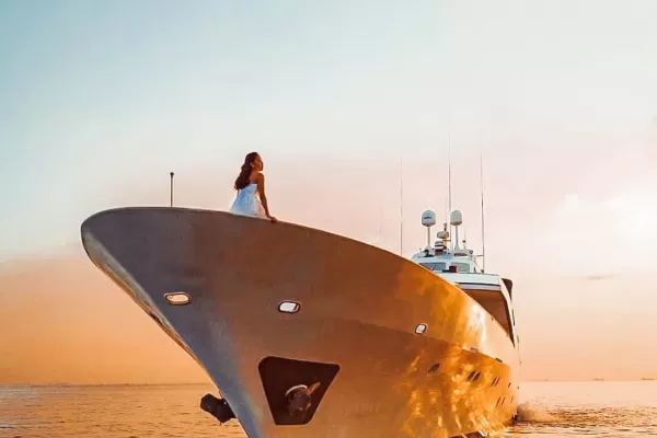 113ft Party Yacht Cruise Manila Bay